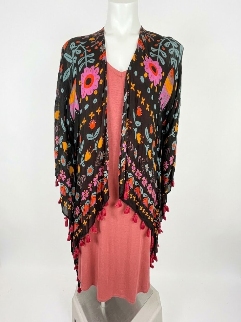 NATURAL LIFE Soleil Tassel Kimono dark floral one size